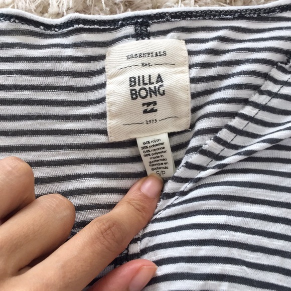 Stripped Billabong Top - Picture 3 of 3